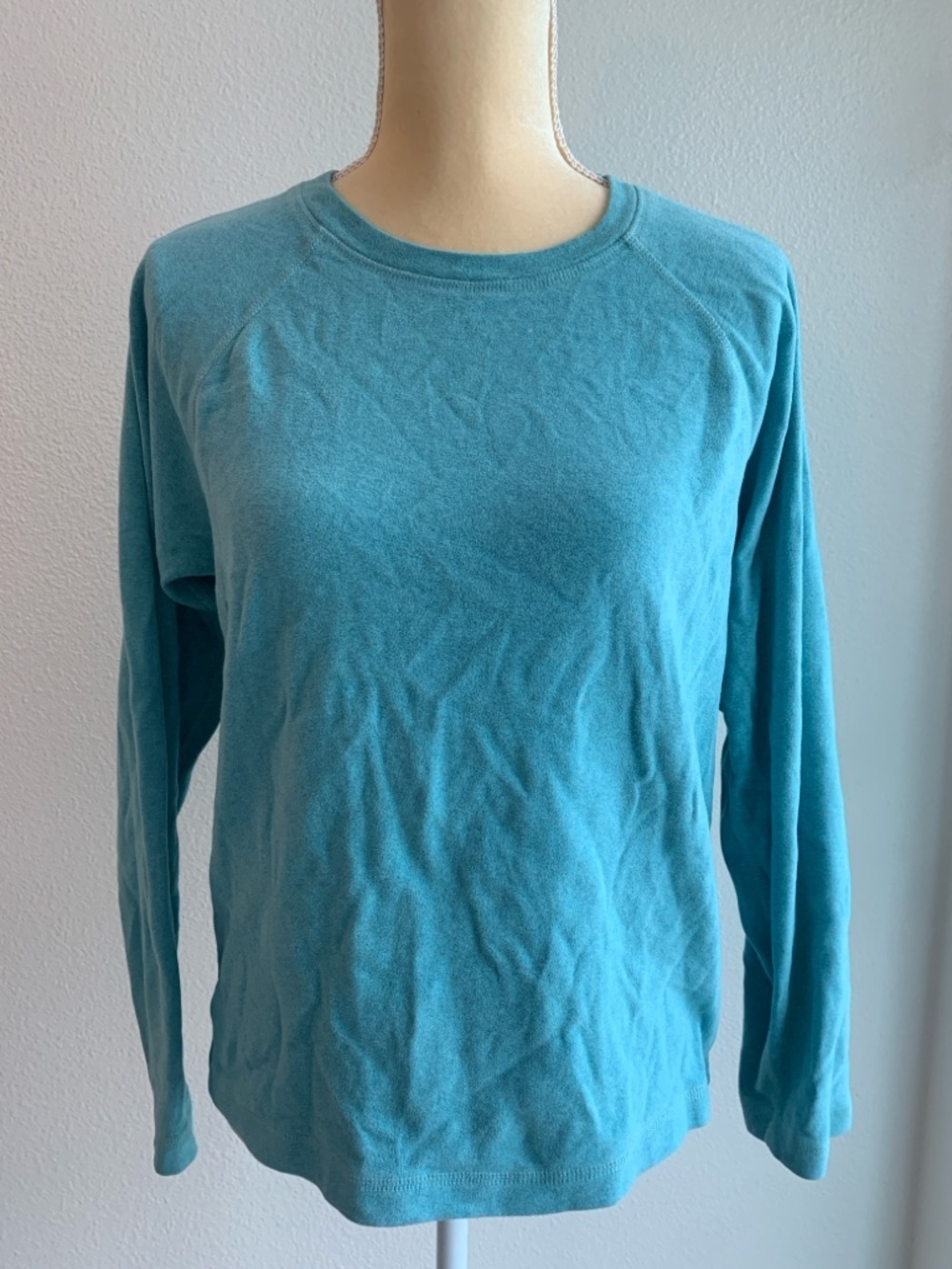Lands End Crewneck Long Sleeve Sweater in Aqua